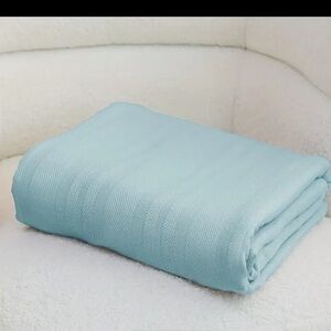 100% Viscose from Bamboo Queen Blanket